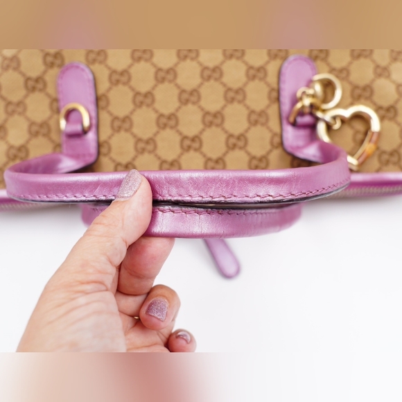 AN18❤️ GUCCI Monogram Heart Bit Charm Top Handle Tote - Picture 9 of 16